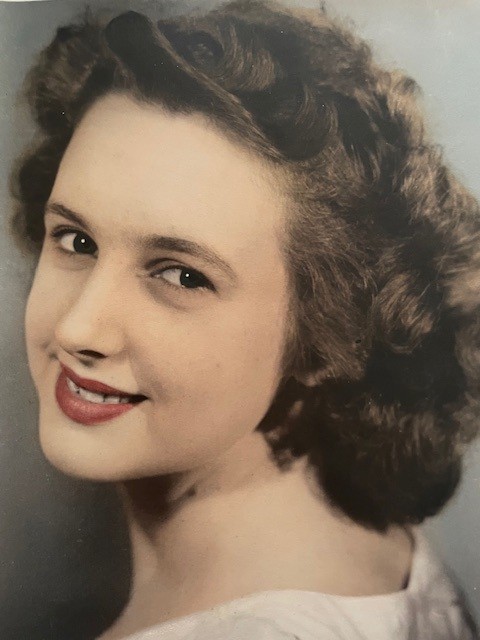 HUTCHINSON, Lola June